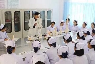 2023年重庆护理学校报名时间