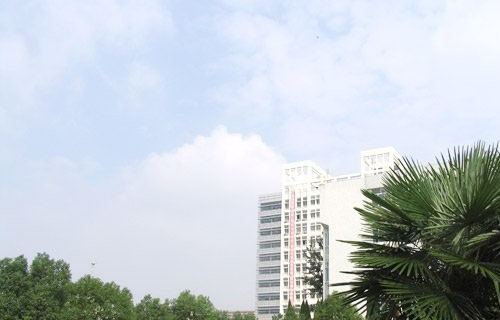 江苏省徐州医药中等专业学校