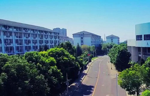 扬州工业职业技术学院