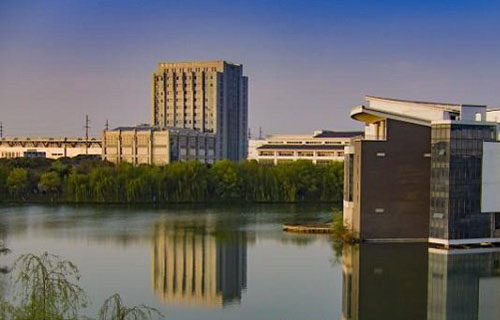 南京旅游职业学院