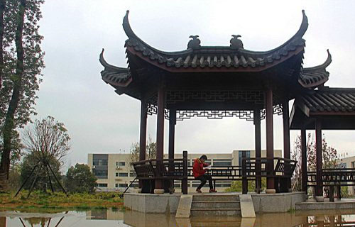 镇江技师学院