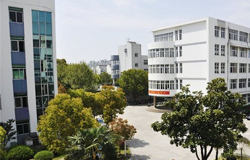 扬州商务高等职业学校