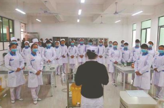 贵州省毕节市卫生学校校园图片分享
