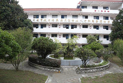 贵阳经济技术学校2021年招生简章学校简介