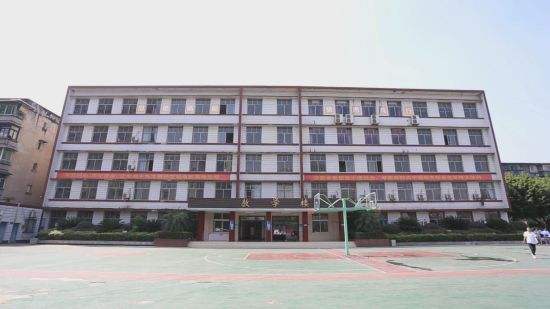 重庆机械电子高级技工学校好不好