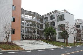 九江修水县职业中专
