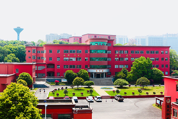 长沙市蓝天科技中等职业学校环境