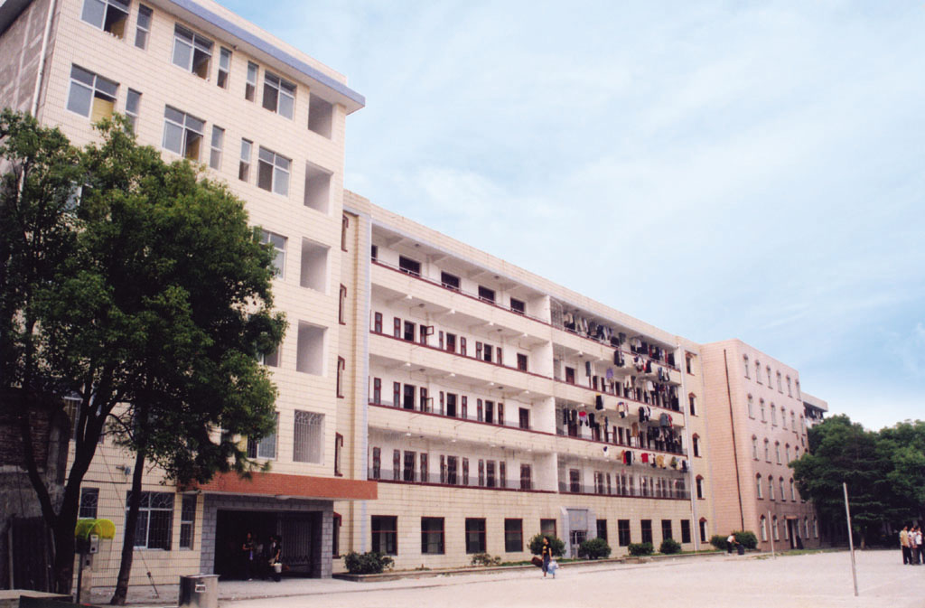 湖南省工业技师学院环境、宿舍照片、寝室环境、图片