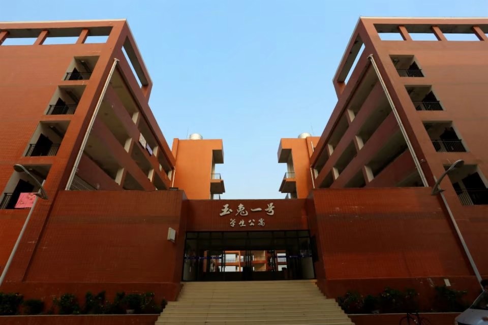 来宾市航空职业技术学校招生要求、学校招生对象
