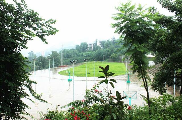 攀枝花市华森职业学校