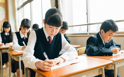 初中生上卫校有什么要求和条件