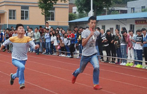 校园运动