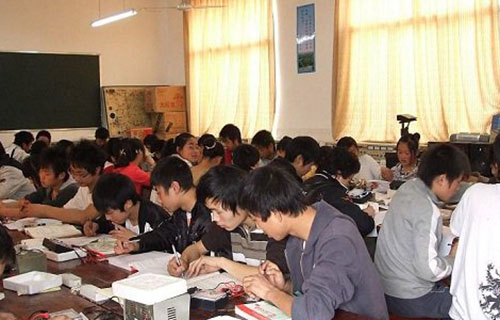 学生实作