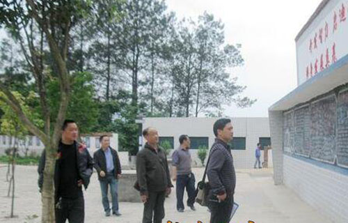 学校领导