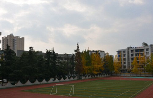 学校操场