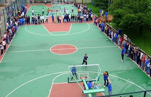 学校操场