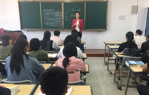 学生上课
