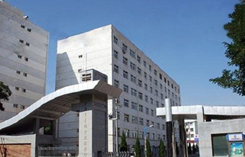 学校大门
