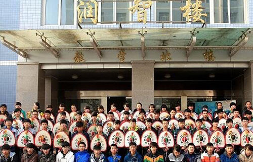 学生合影