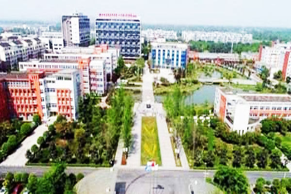 成都市铁路技术学校环境怎么样