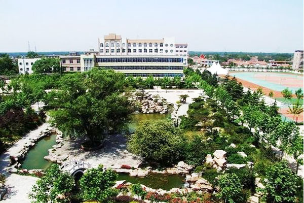 成都市铁路技工学校周边环境