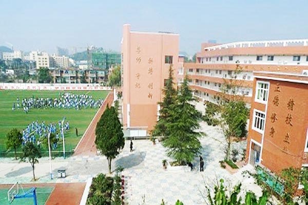 广元职工医学院怎么样