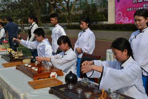 重庆市渝中职业教育中心图片、照片