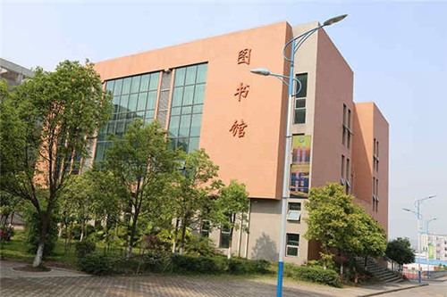 重庆市荣昌区职业教育中心图片、照片