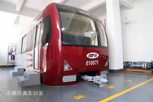 重庆铁路运输技师学院变配电实训室