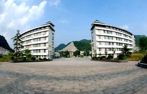 铜仁市中等职业学校校园教学楼