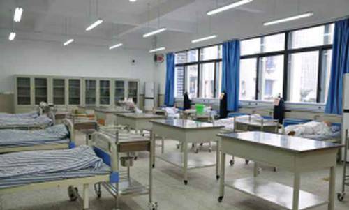 重庆市护士学校运动场