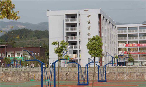 黔江民族职教中心办公楼