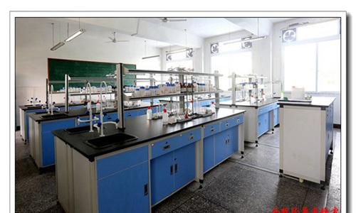 重庆长寿卫生学校学校大门