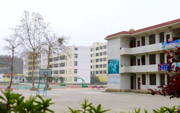 印江中等职业学校校园风景