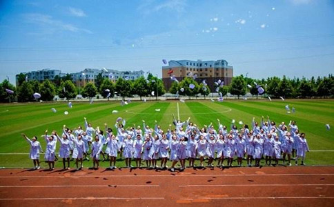 就读成都卫生学校的就业前景如何