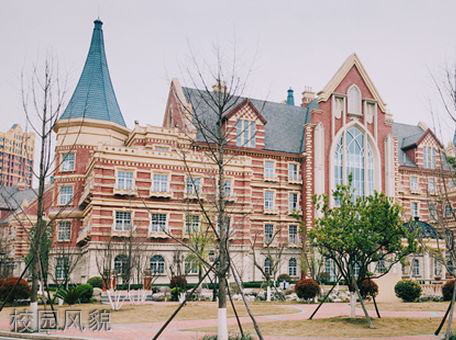 四川文化传媒职业学院(五年制大专)校园风貌