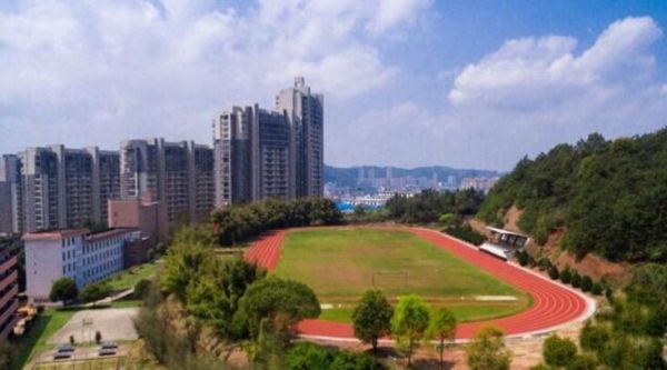 南平市武夷旅游商贸学校大合唱