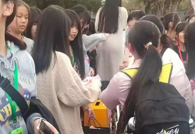 福建省建瓯职业中专学校趣味比赛