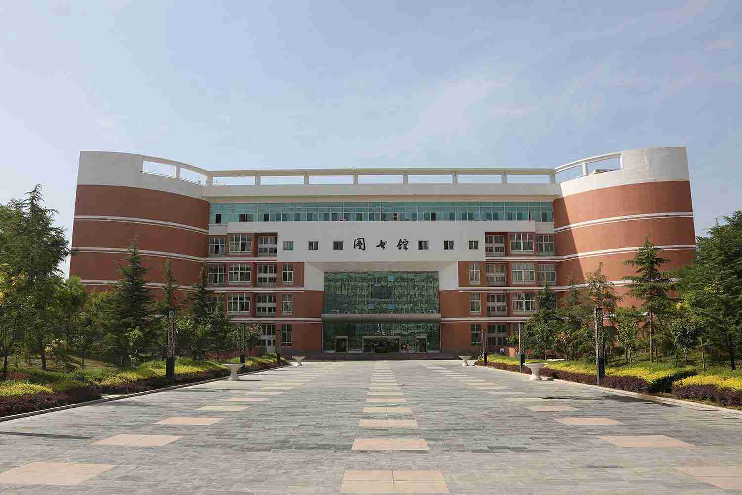 陕西卫生学校