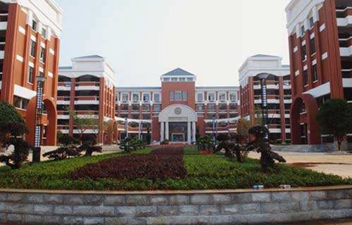 浙江省衢州市姜家山武术职业学校