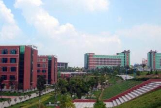 江阴市科技技术学校