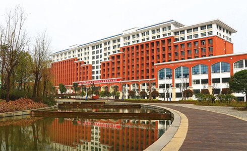 南京艺术设计学校