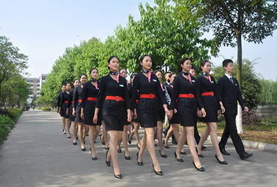 2019年成都西翔航空学校招生简章