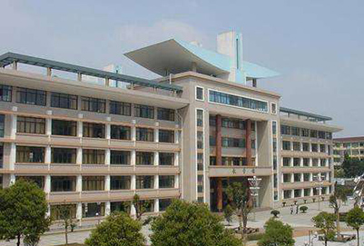 2019年重庆市青山工业技工学校招生专业