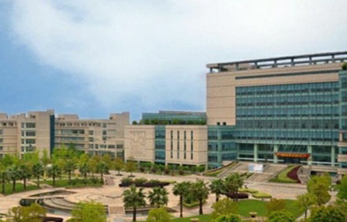 贵阳市白云区职业技术学校