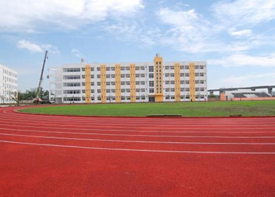 成都郫县红光思源学校学校操场