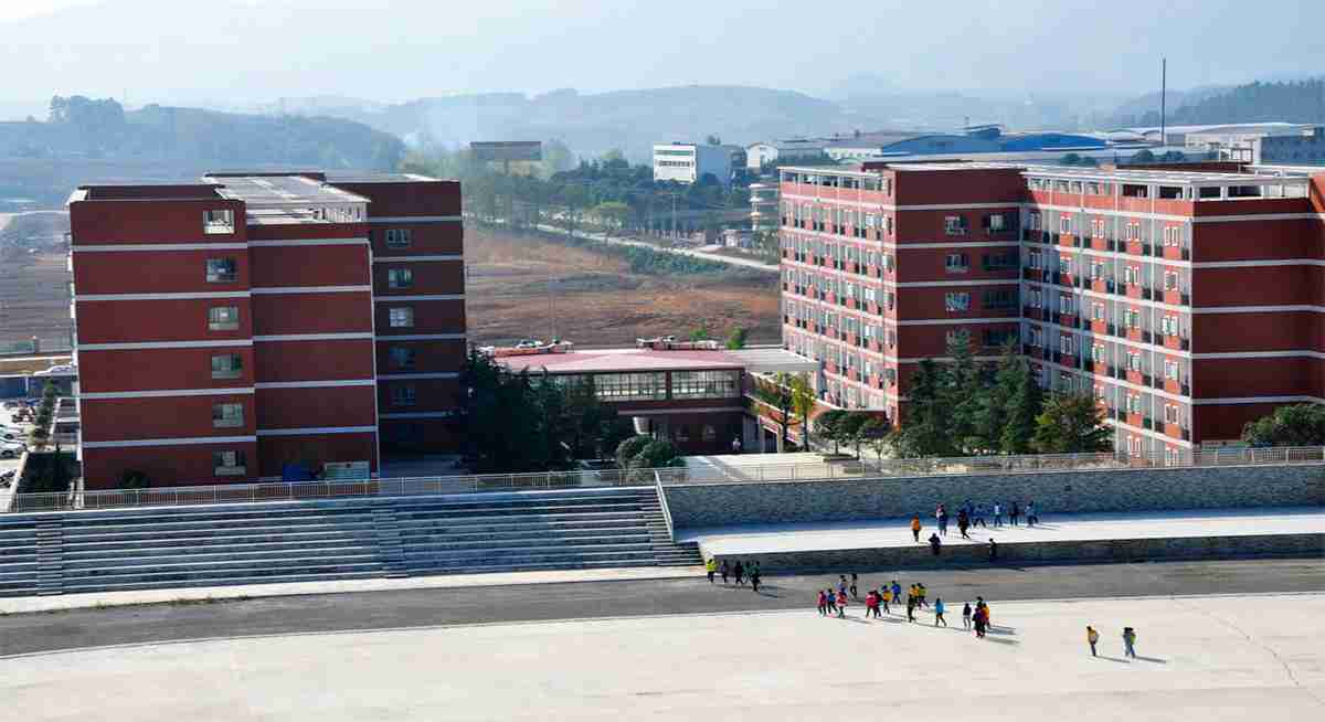 学校