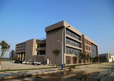 成都华阳石油技校教学楼