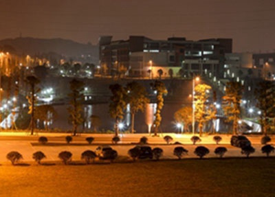 重庆财经职业学院校园夜景