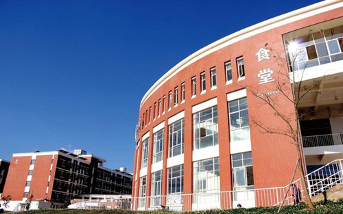 2024年菏泽华伟职业中等专业学校有哪些专业